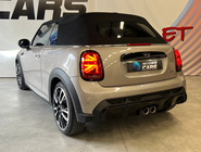 MINI JCW CAB